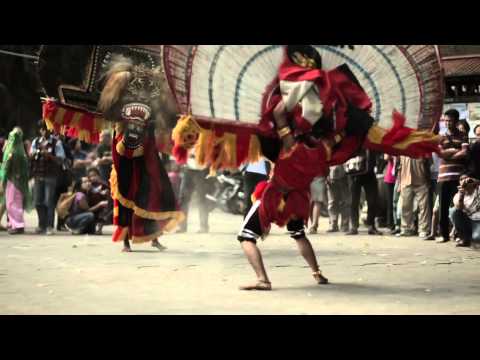 download lagu mp3 mp4 Jogja Hip Hop Foundation Intel, download mp3 Jogja Hip Hop Foundation Intel free downloadn, video klip Jogja Hip Hop Foundation Intel