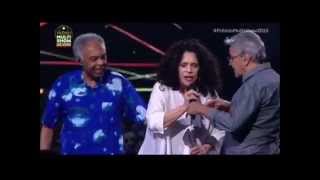 Gal no premio Multishow ( Divino Maravilhoso) Caetano e Gil - 2015
