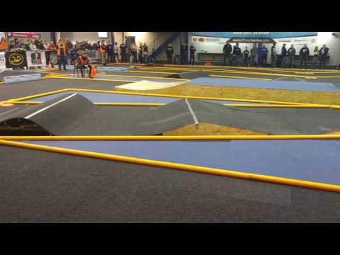 2017 EOS Round 3 2wd Qualification 3