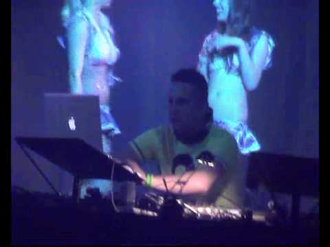 Paco Ymar @LIVE Club "Matrix Revolution" 30-04-2009 Parte 1
