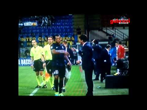 Inter Fiorentina 2 1 Guarin polemico con i tifosi durante la sostituzione - Guarin controversy fans