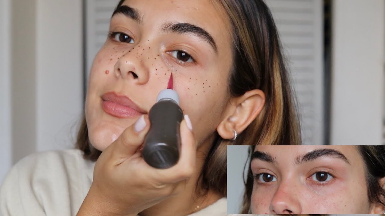 Natural Henna Faux Freckles by a henna Artist 🌸