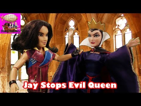 Jay Stops Evil Queen - Part 9 - King of Thieves Descendants Disney