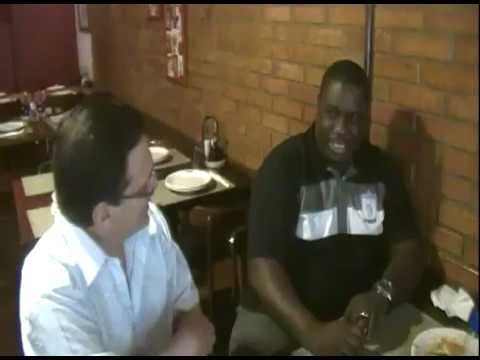 Cláudio Brito entrevista Gilsinho da Portela