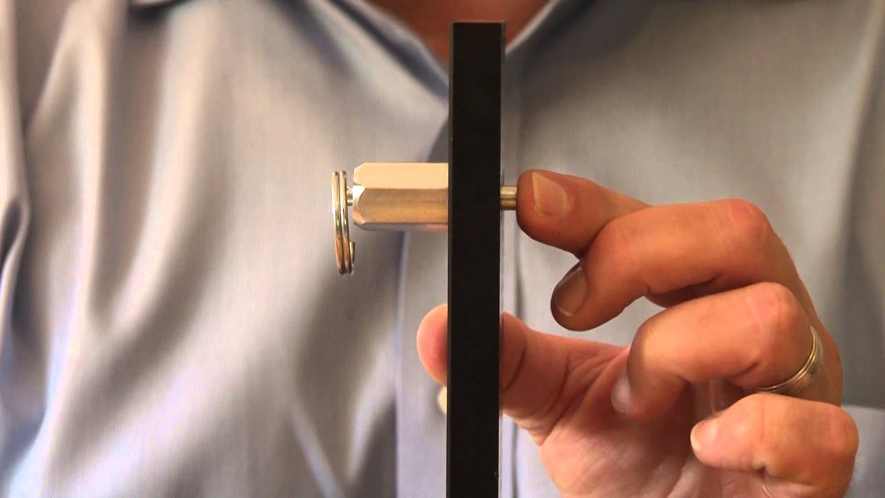 Auto-Lock Safety Pull Pin