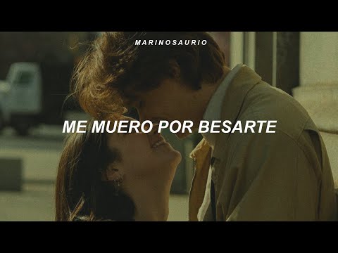 La Quinta Estación - Me Muero (Letra) || que soy yo quien te espera, que soy yo quien te llora
