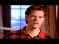 Randy Travis - Santa Claus Is Coming To Town (Official Music Video)