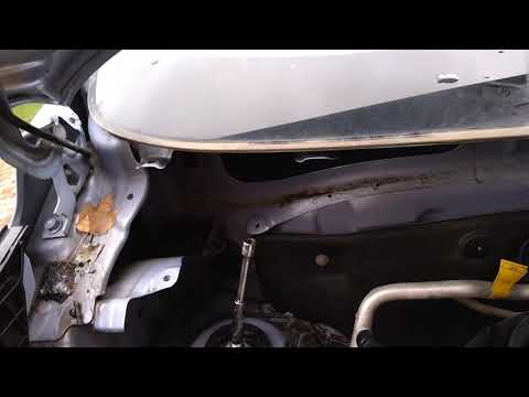 2014 Chevy  Spark strut replacement