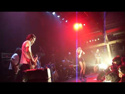 Karina Buhr - "Vela e Navalha"