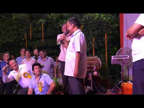 Delhi CM Arvind Kejriwal planted The Tree Of Harmony " to send a Peaceful message at GK