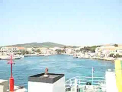 DALEKO JE MOJE SELO MALO.... SUCURAJ