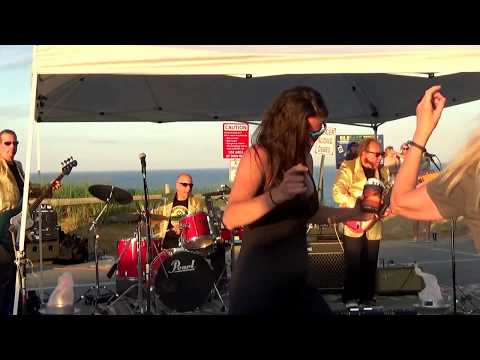 Tsunami of Sound "Wipeout' orig. by Safaris.