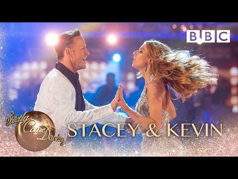 Stacey Dooley & Kevin Clifton Show Dance to 'Land Of A Thousand Dances' - BBC Strictly 2018