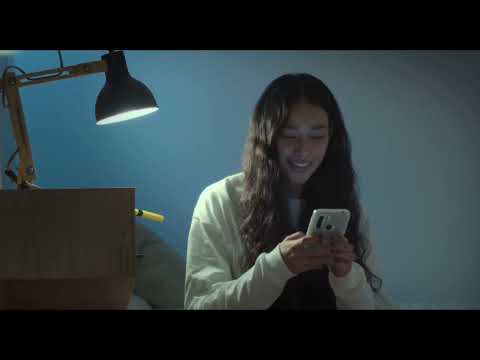 Emilia & Andi - Parte 5 (1x01) PT/EN/ES