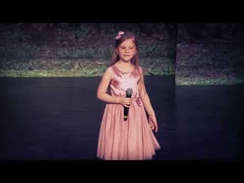 Elena Radu - Mai vreau inca povesti ( Live ) 2021