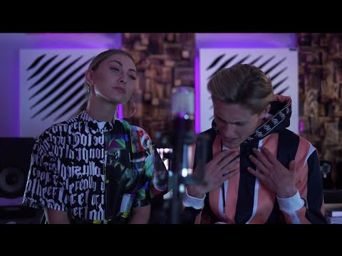 Rácz Gergő x Orsovai Reni - AHA ( Bakos Atti x Bakos Betti Cover )