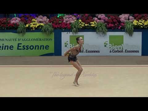 Ana BURDIEL (PUR) ball - 2015 Corbeil junior AA