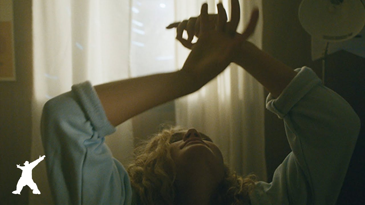 Hollyn — Isaac