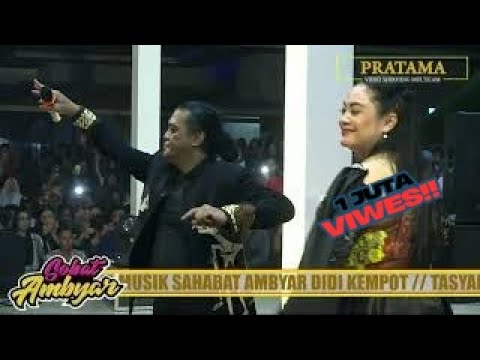 VIRAL !!! DUET ROMANTIS DIDI KEMPOT & YEN VELLIA KUTAI BARAT AMBYAR!!!