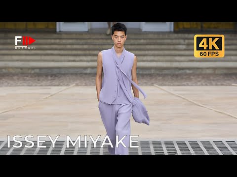 ISSEY MIYAKE Menswear Spring 2025 Paris - 4K