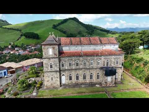 Sobrevoando a histórica Igreja Matriz de São José das Três Ilhas I Voo de Drone I #mg #igrejas
