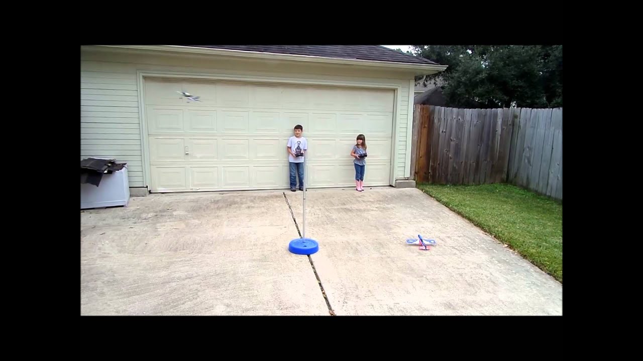 RC letadlo Spitfire Kombat