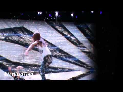 [FANCAM/121125] Only One - BoA ft. Taemin dance cut @ SMTOWN Bangkok