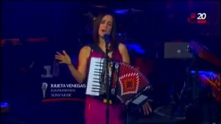 Julieta Venegas - Los Momentos (En Vivo)