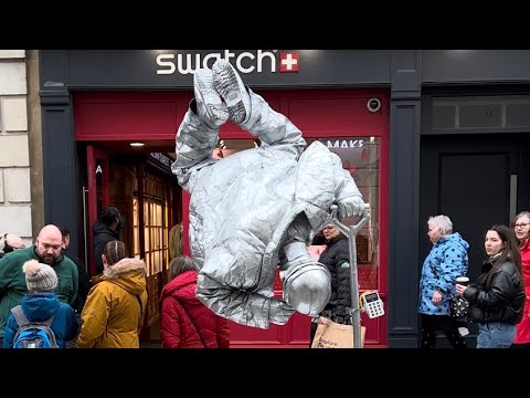 Secret revealed: SILVERMAN levitation trick, floating man trick #viral #silverman #funny #reel #yt