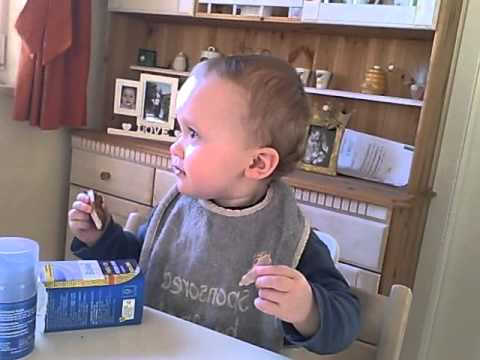 Michel Telo - Ai Se Eu Te Pego (Baby tanzt) Little Mila is Dancing