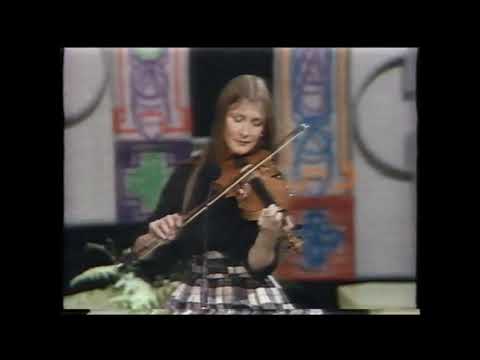 Mairéad Ní Mhaonaigh, Frankie Kennedy, Ciaran Curran - Highlands/Reel