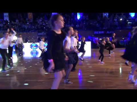 Dzieci z Centrum Tańca Radom Pokaz na Freedom Dance Cup 2019
