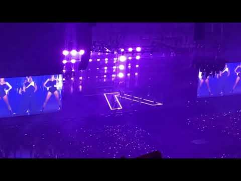 BLACKPINK LISA SOLO STAGE ‘LALISA’ & ‘MONEY’ | #blackpink #bornpink #lisa #lalisa #money #lisasolo