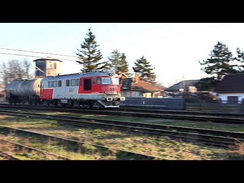 One Locomotive Show, CFR Marfă Electroputere 060-DA with 1 empty fuel car in Dolhasca [April, 2020]