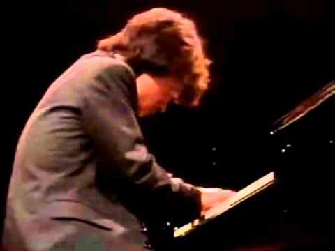 A.SULTANOV Prokofiev Piano Sonata No 7 2nd and  3rd mov_Van Cliburn Competition 1989