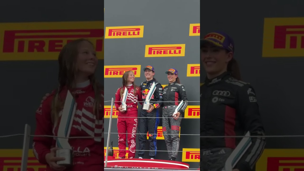 Chiara Bättig's first visit to the F1 ACADEMY podium and she's already causing chaos 😉 | F1 Academy