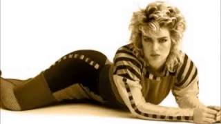 KIM WILDE    &quot;LOVERS ON THE BEACH&quot;