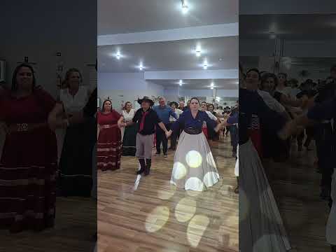 Teve muita alegria ....formados de Itapejara Do Oeste Pr.....BATE PALMA