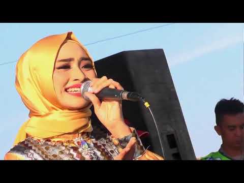 Fida D'Academy GERIMIS MELANDA HATI om Ultras Gresik