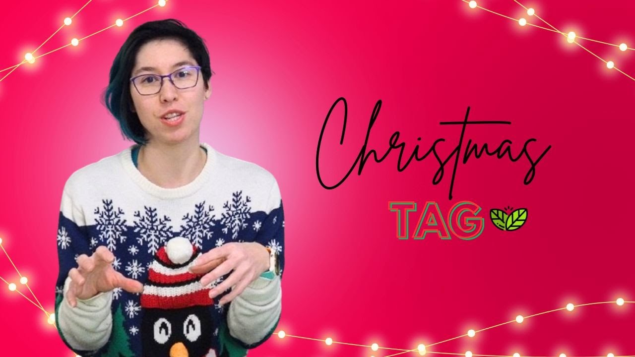 Get to know me Christmas edition | Christmas movies, carols, traditions and FOOD!