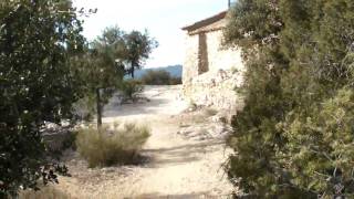 preview picture of video '2-2 Rando Provence Chapelle ND Oeufs Greoux'