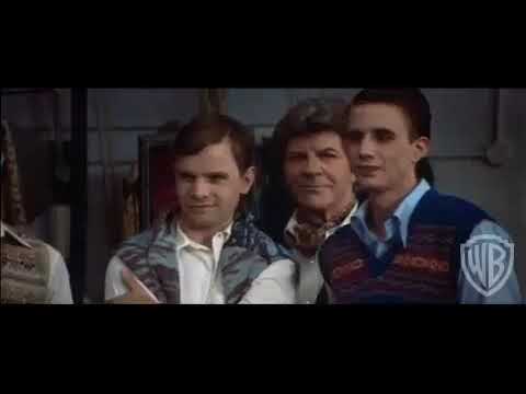 Victor Victoria Trailer