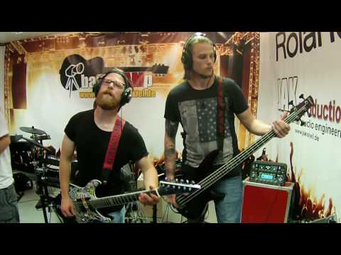 InSound bandCAMp 2016: BraZing Bull - One minute of silence