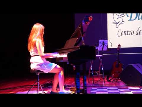 BIDELLATI-C.E.M- Lara Berbel "The Last of Us Main Theme" - 2015