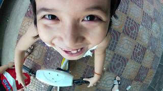 preview picture of video 'Ngoc tries out the GoPro helmet cam'