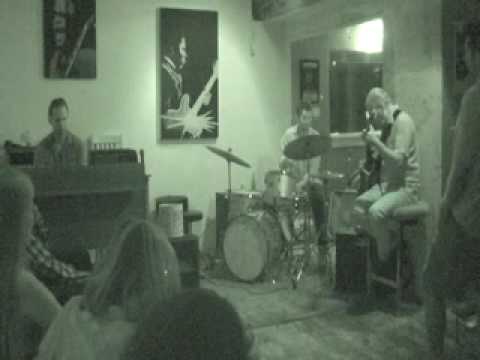 Denny Freeman at the Continental Gallery