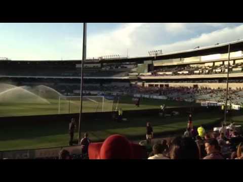 Perth Glory - Mascot does backflip