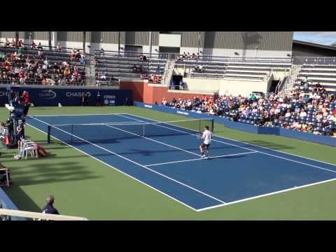 Jose H. Fernadez  (Bebo) @ la malla