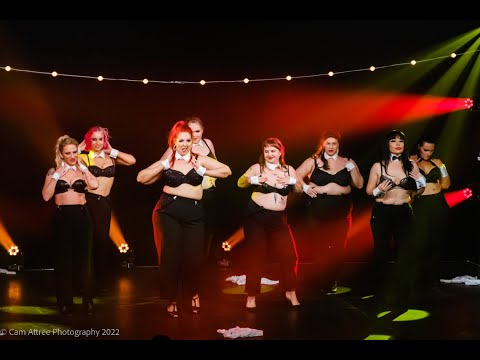 Pop Icons students perform If - The Bombshell Burlesque Academy