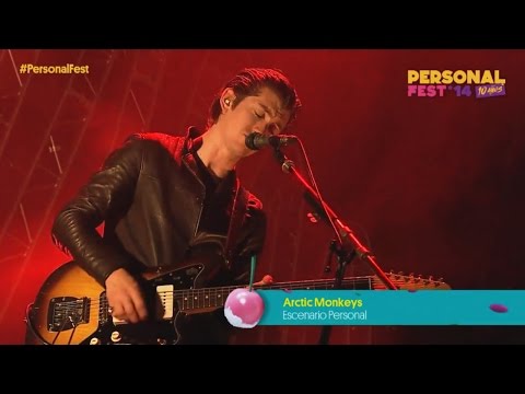 Arctic Monkeys - Fluorescent Adolescent (Live at Personal Fest)